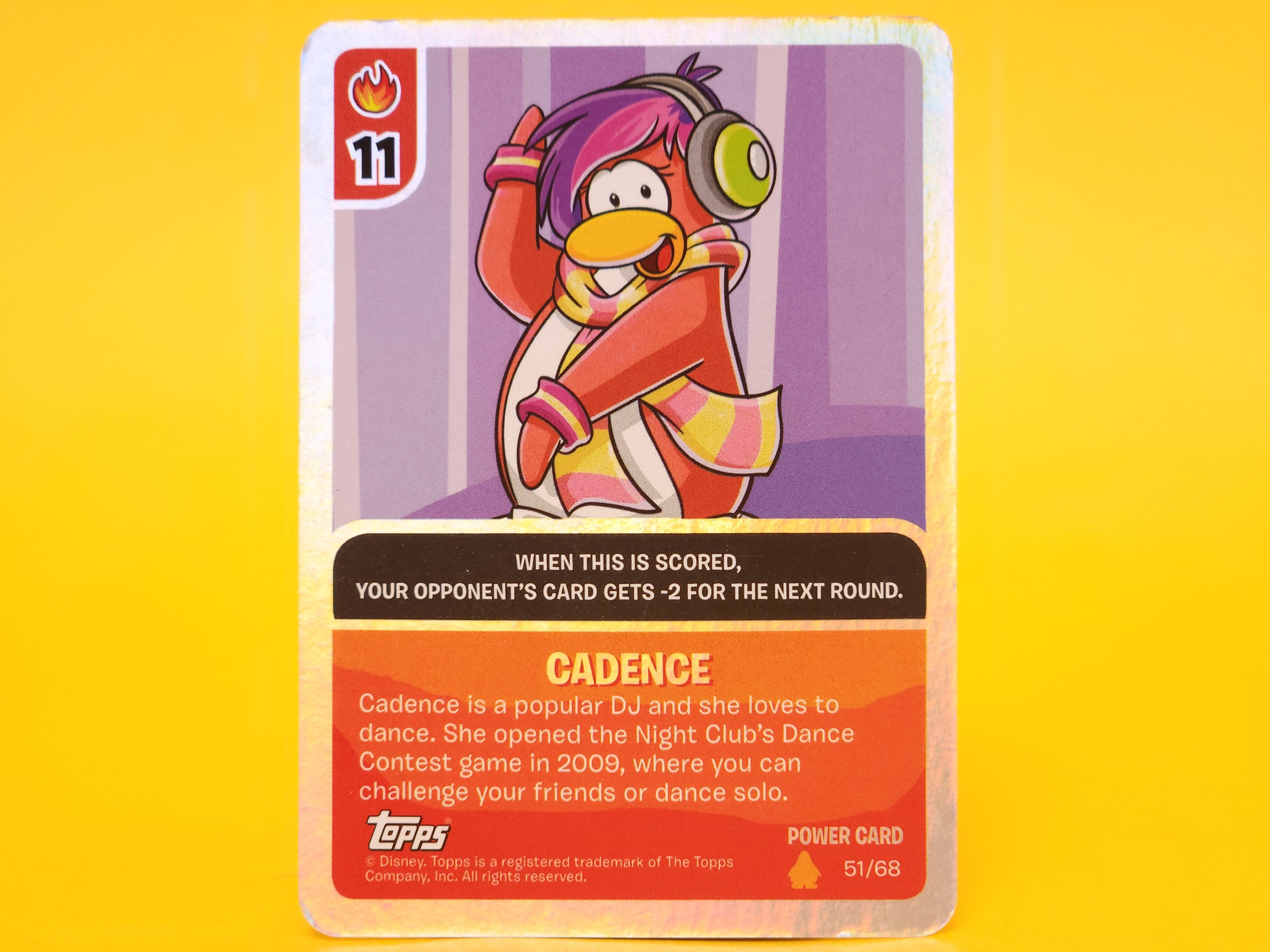 Cadence: 51/68 – 2009 Topps Disney Club Penguin Holofoil