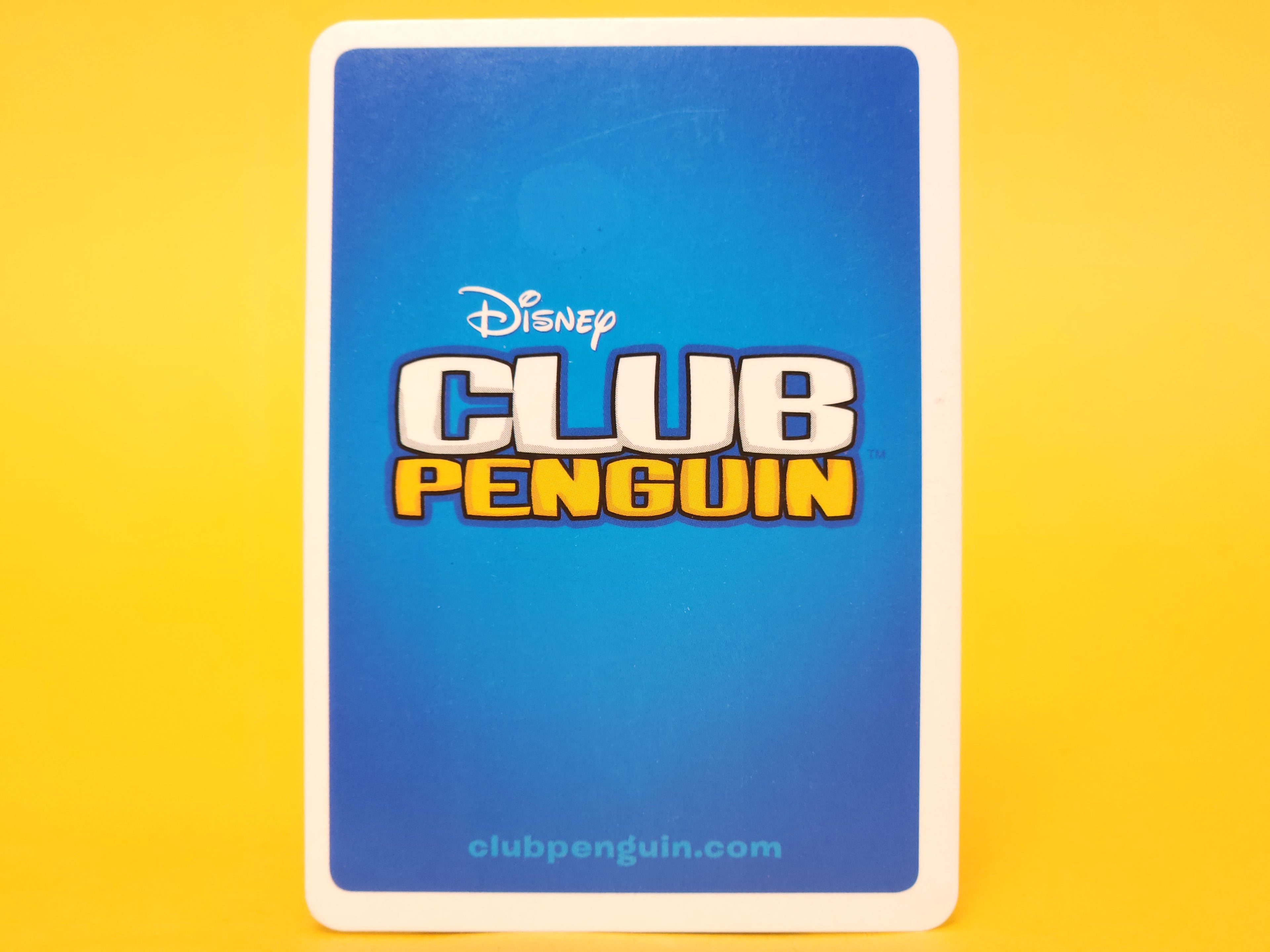 Fire Dragon: 74/110 – 2010 Topps Disney Club Penguin Holofoil