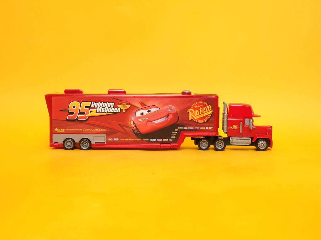 Mack Truck Playset – 2011 Mattel Disney Pixar Cars 2