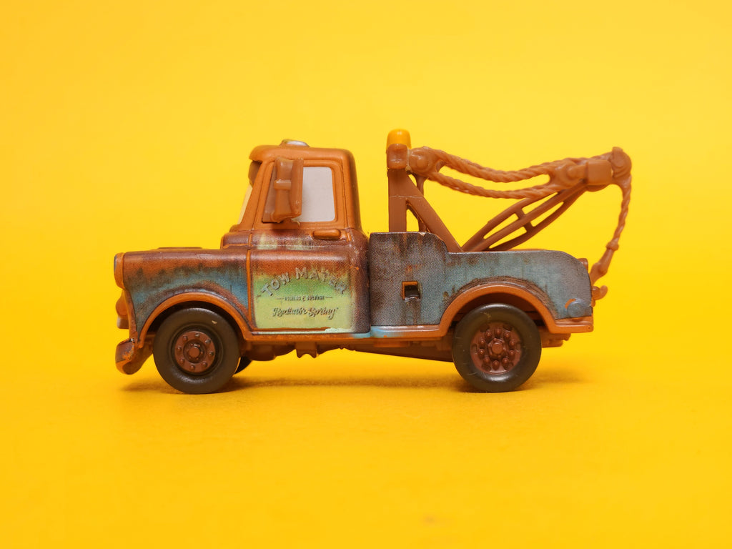 Mater – 2006 Mattel Disney Pixar Cars