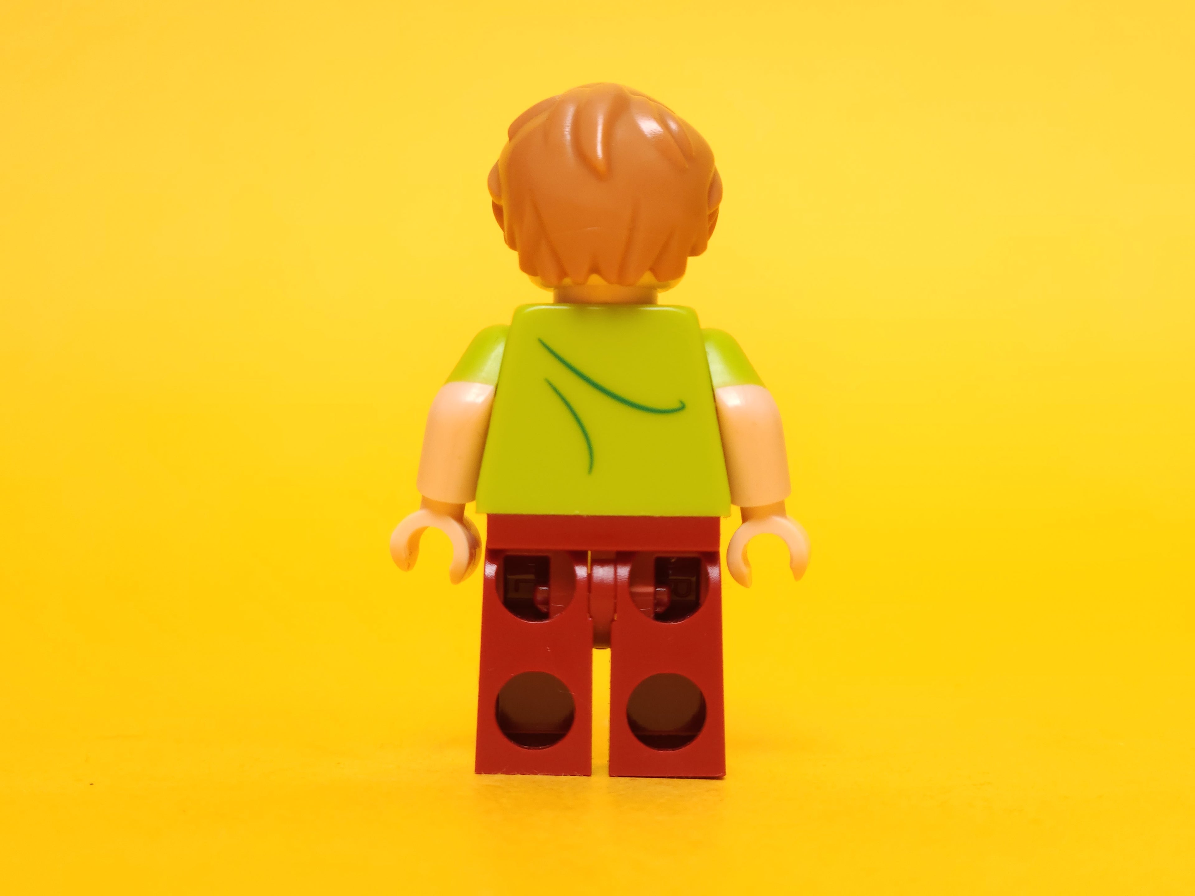 Shaggy Rogers (Closed Mouth) – 2015 LEGO Scooby-Doo