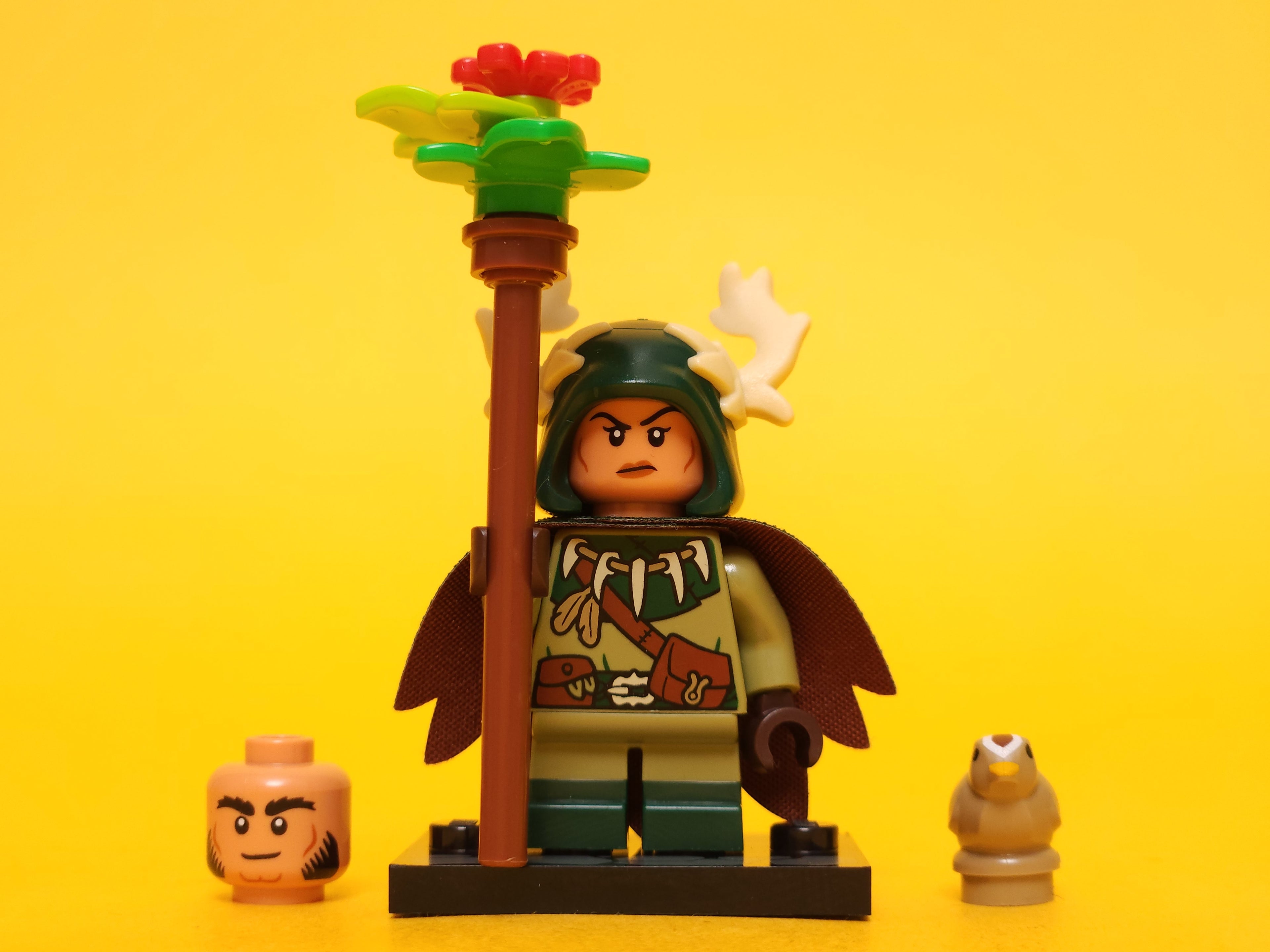 Halfling Druid #5 71047 – 2024 LEGO Minifigures: Dungeons & Dragons Series