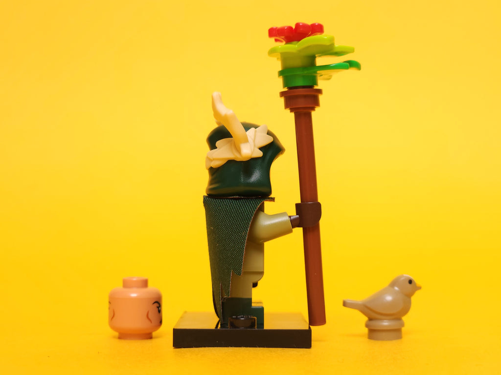 Halfling Druid #5 71047 – 2024 LEGO Minifigures: Dungeons & Dragons Series