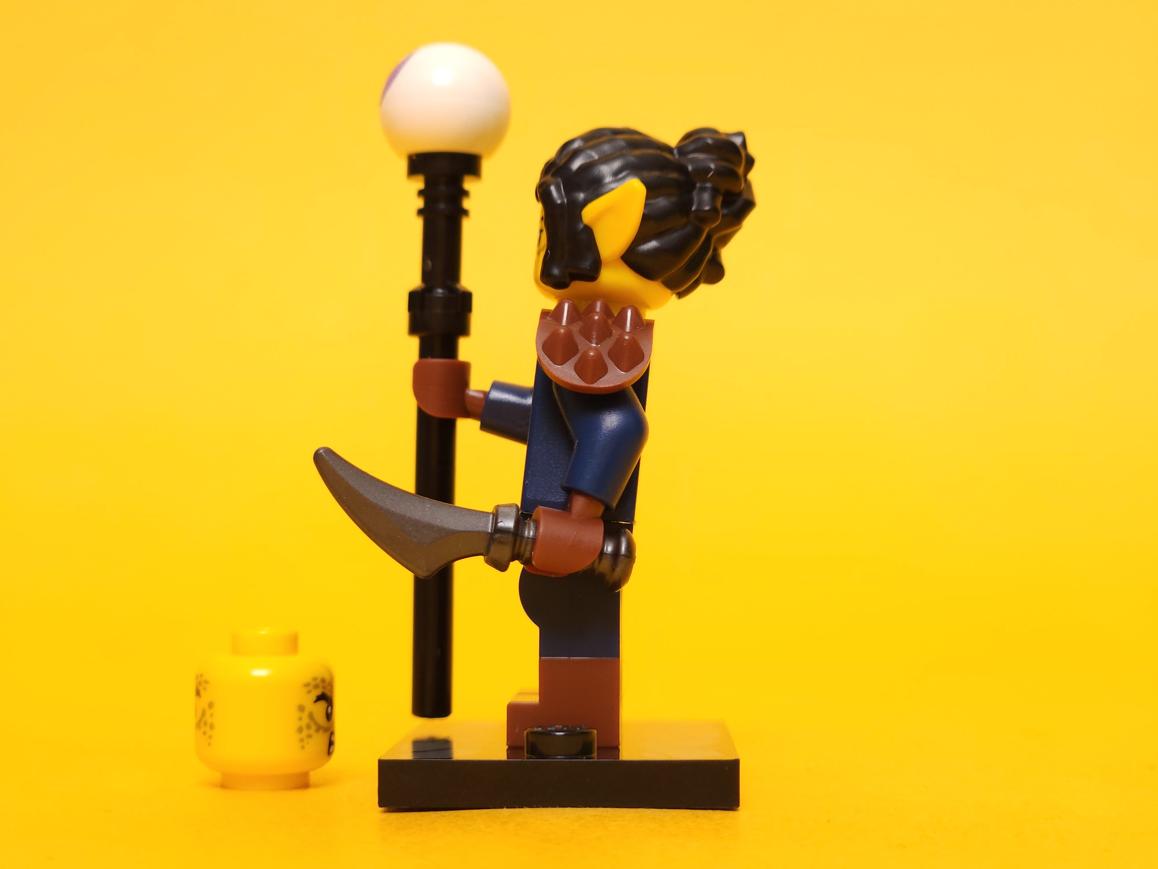 Gith Warlock #2 71047 – 2024 LEGO Minifigures: Dungeons & Dragons Series