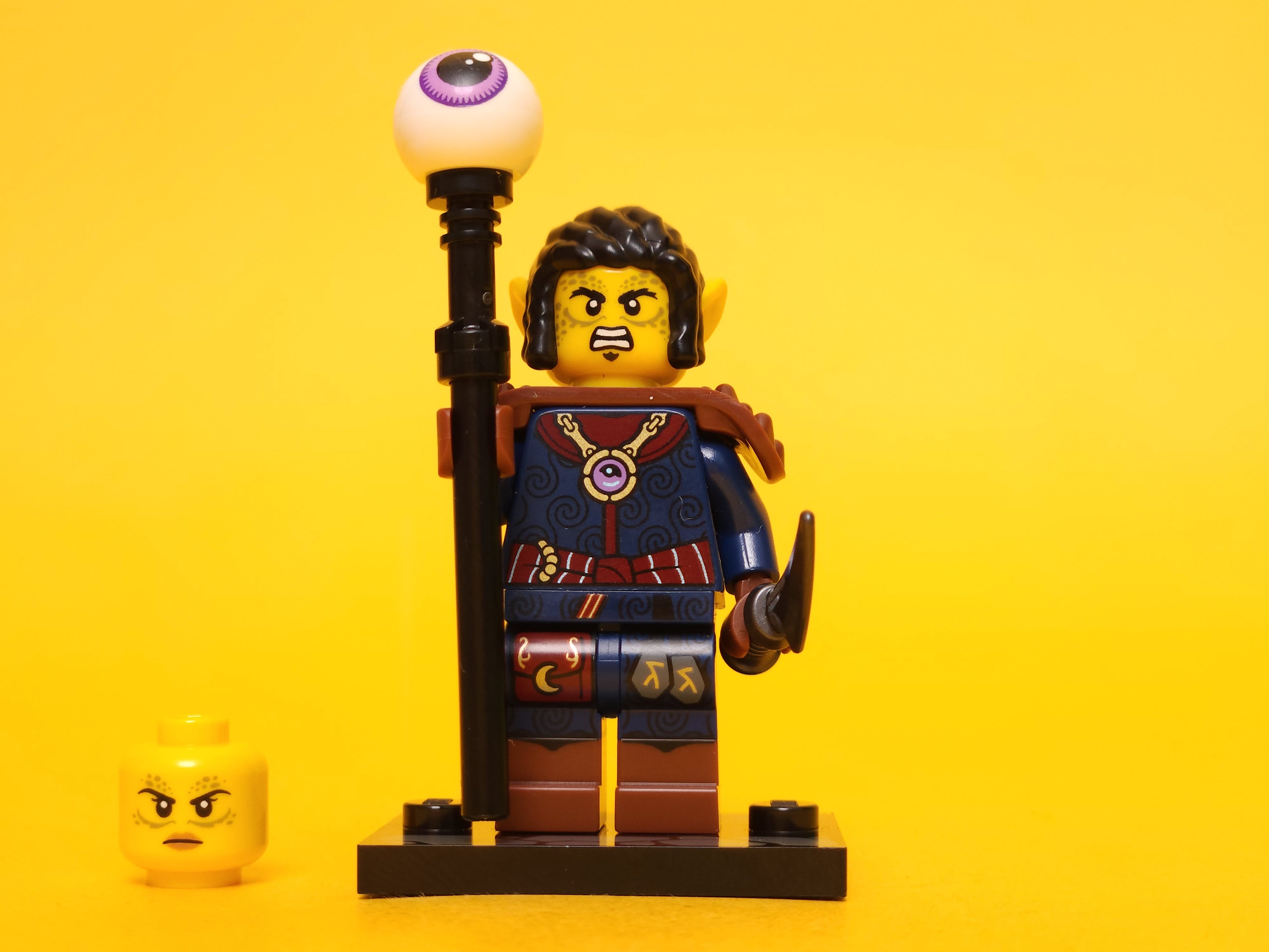 Gith Warlock #2 71047 – 2024 LEGO Minifigures: Dungeons & Dragons Series