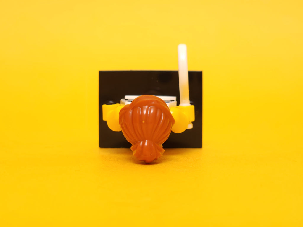 Tennis Player #10 8803 – 2011 LEGO Minifigures: Series 3