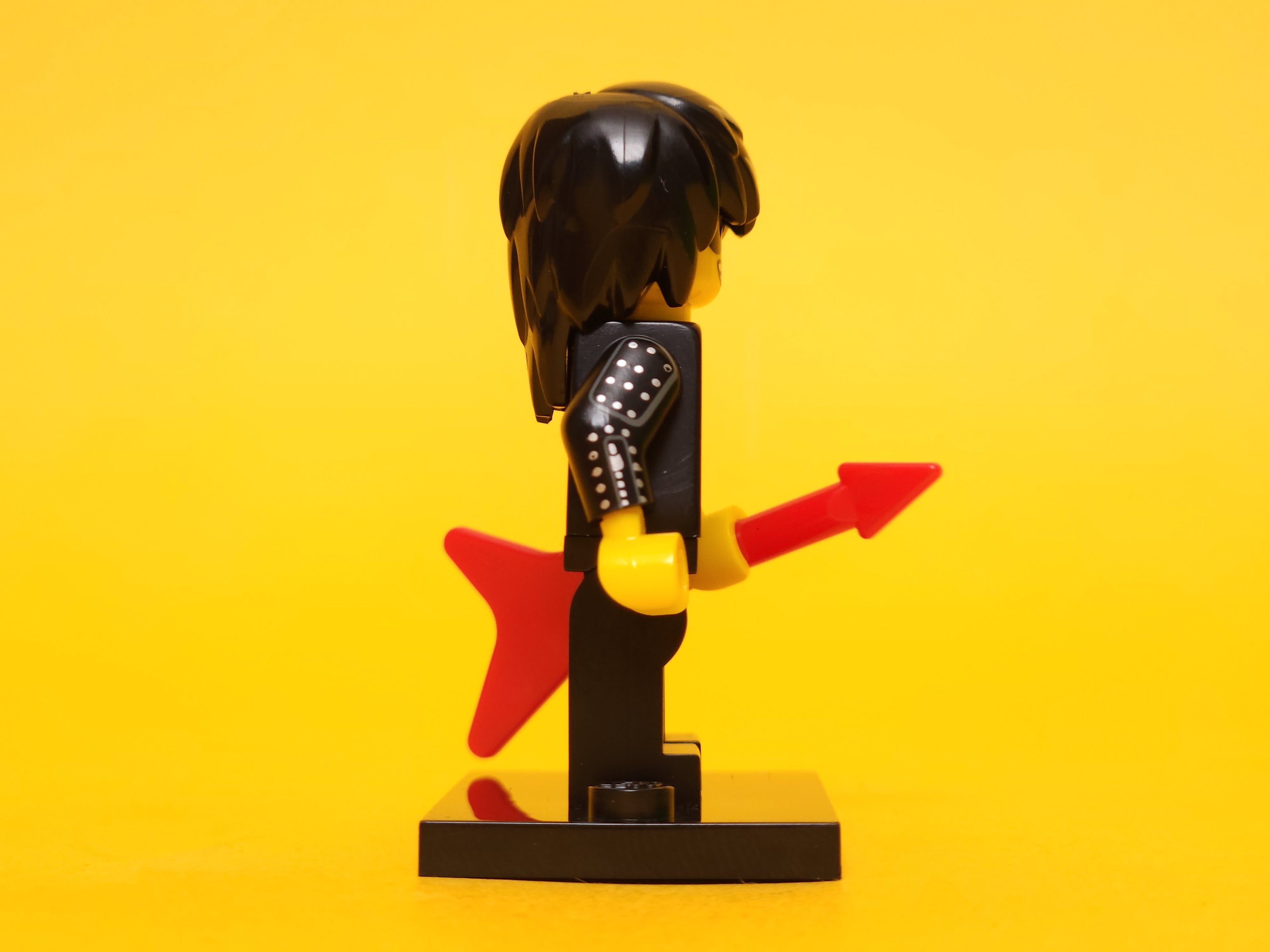 Rock Star #12 71007 – 2014 LEGO Minifigures: Series 12