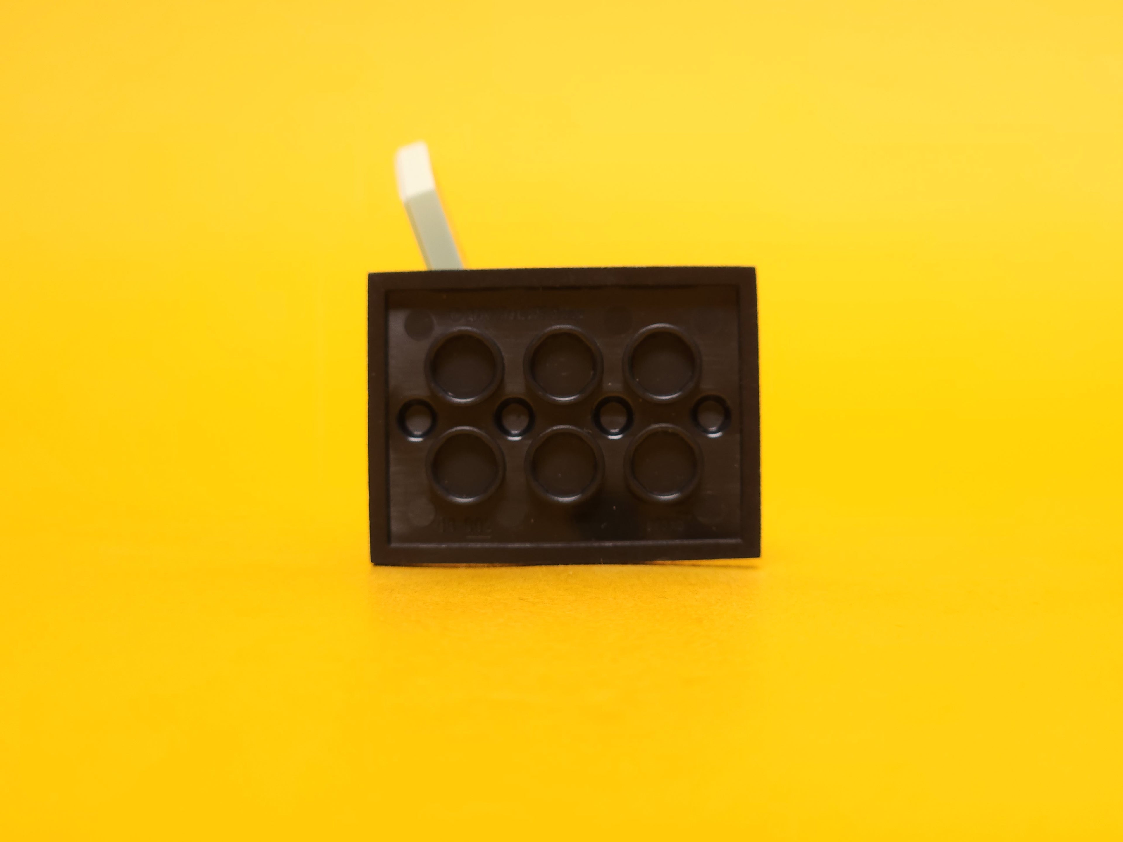 Dr. Hibbert #16 71009 – 2015 LEGO Minifigures: The Simpsons Series 2