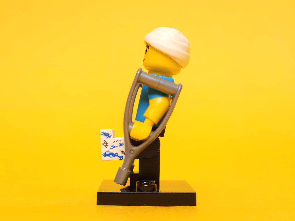 Clumsy Guy #4 71011 – 2016 LEGO Minifigures: Series 15