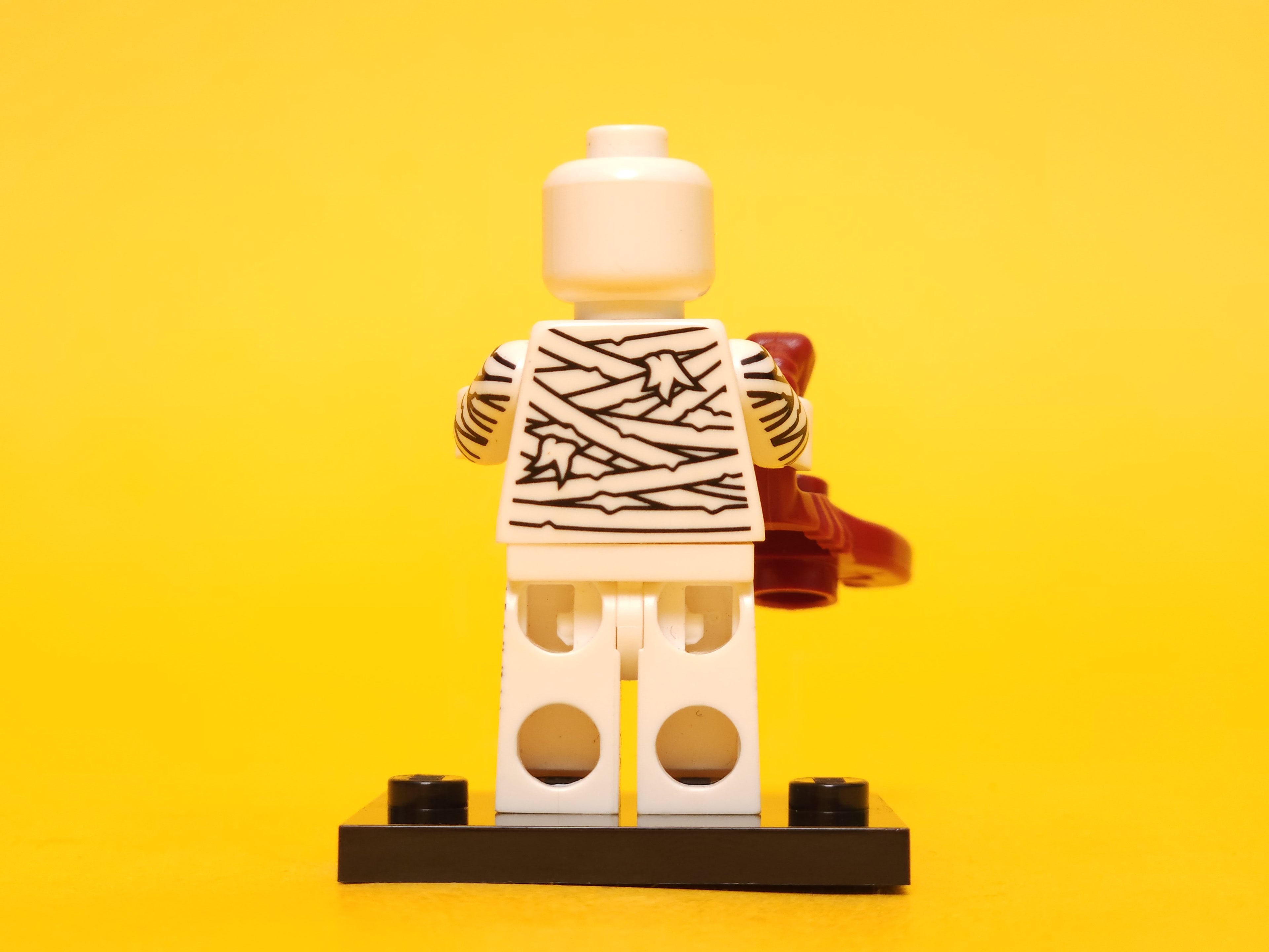 Mummy #8 8803 – 2011 LEGO Minifigures: Series 3