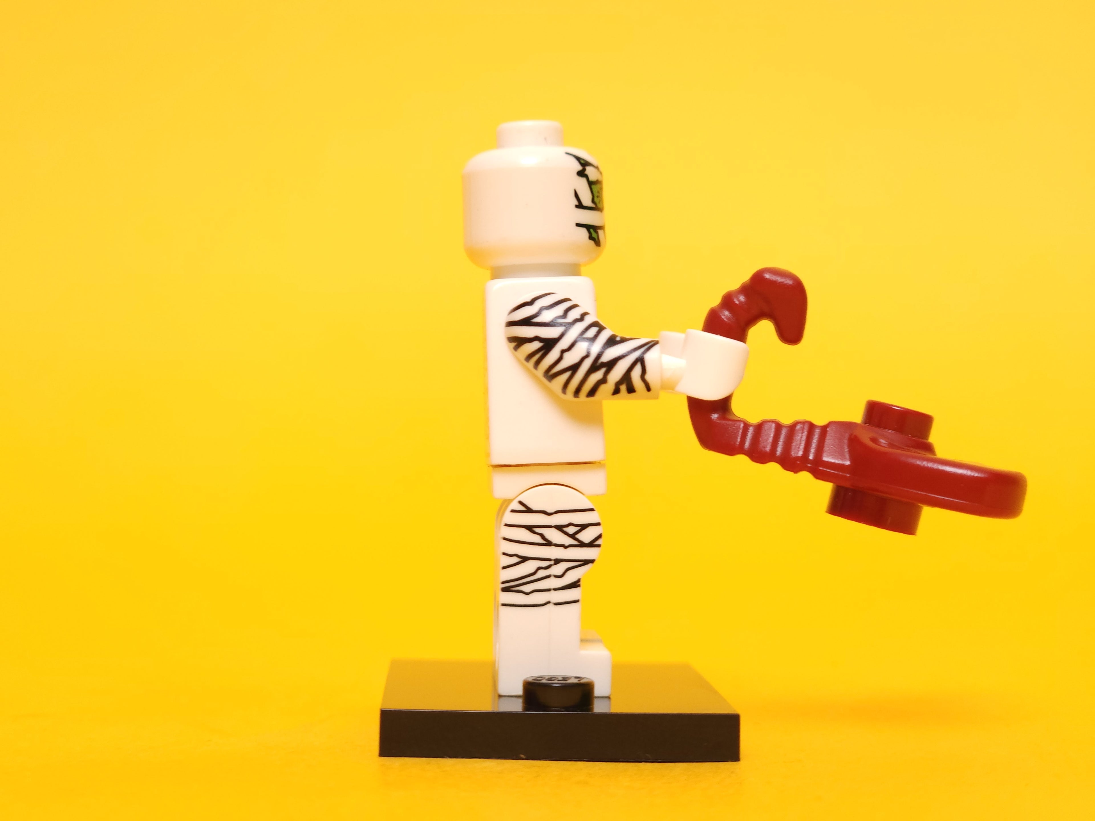 Mummy #8 8803 – 2011 LEGO Minifigures: Series 3