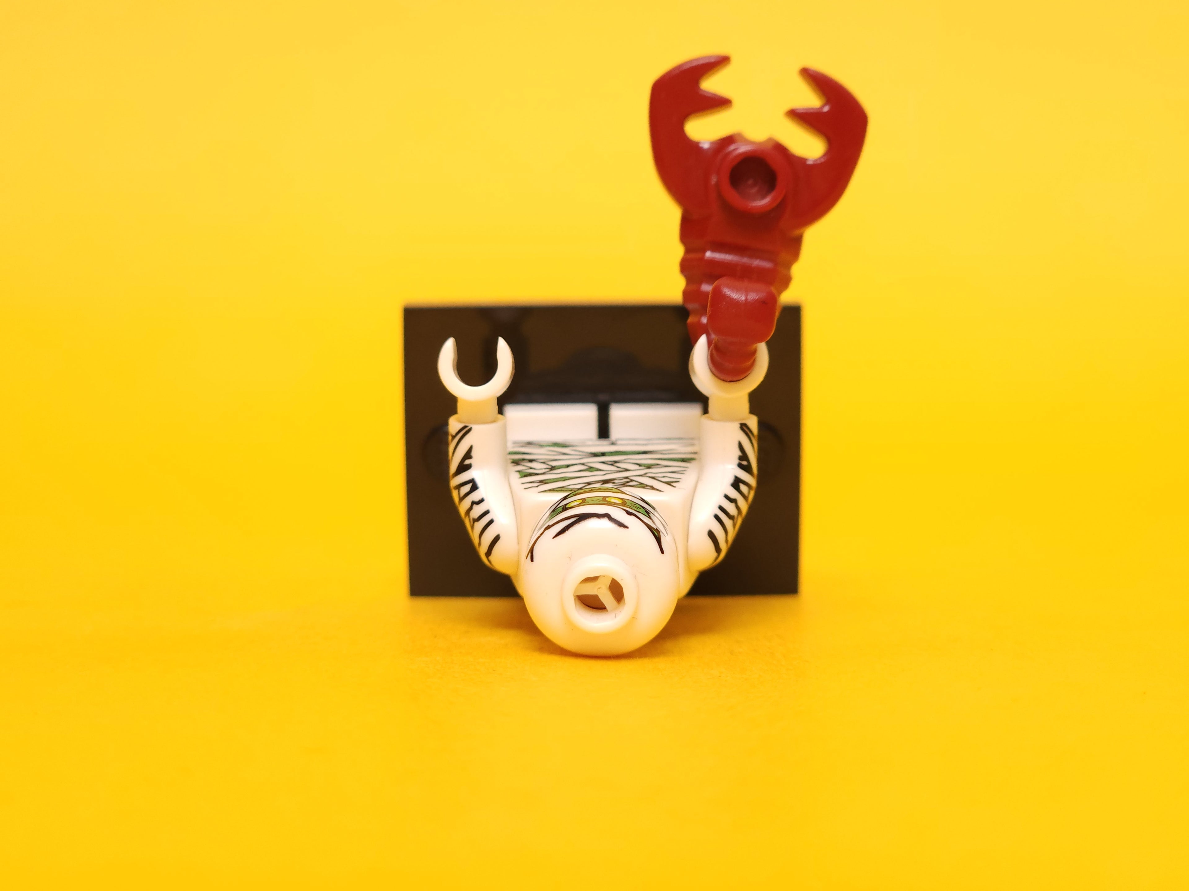 Mummy #8 8803 – 2011 LEGO Minifigures: Series 3