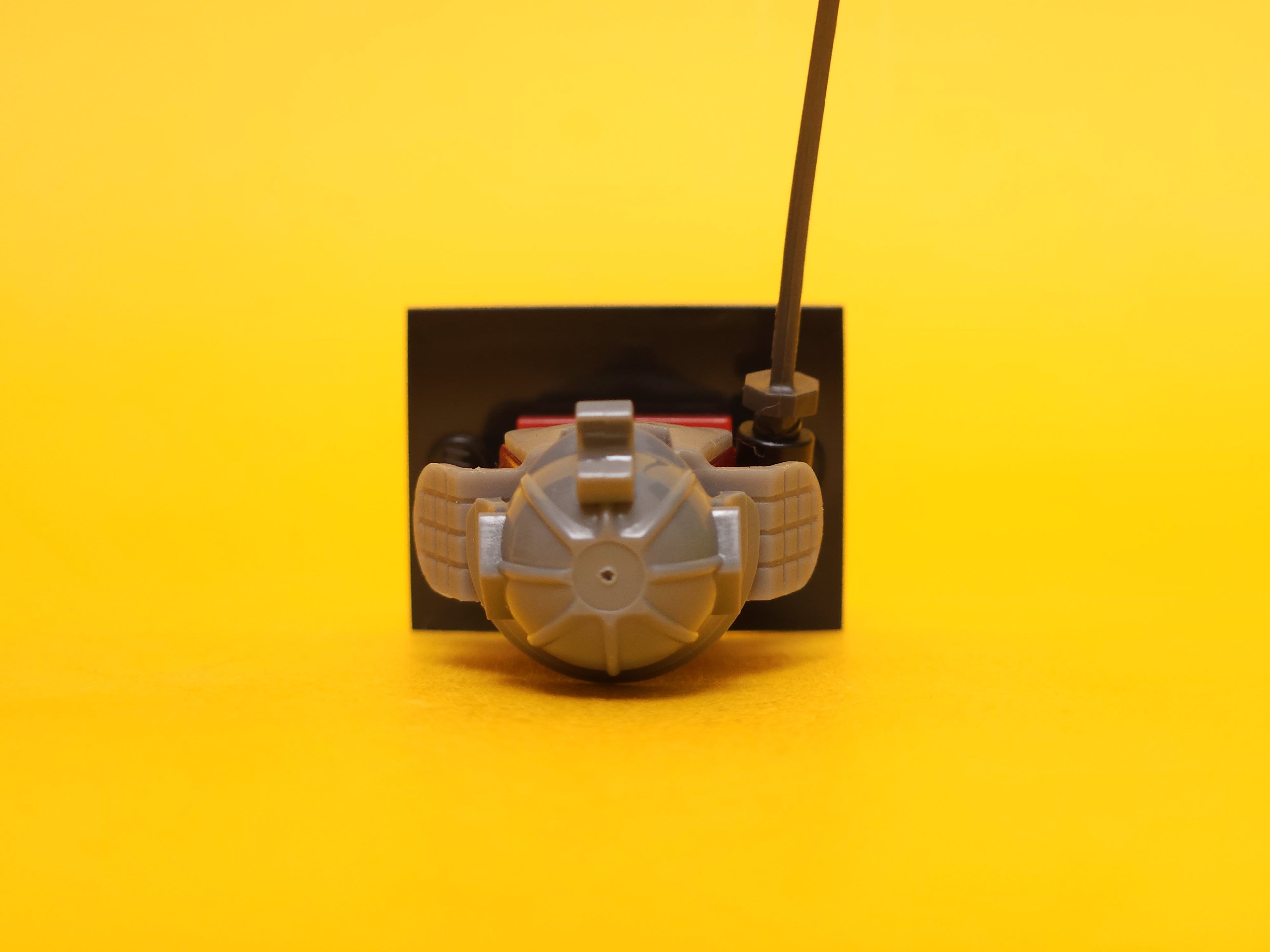 Samurai Warrior #4 8831 – 2011 LEGO Minifigures: Series 3