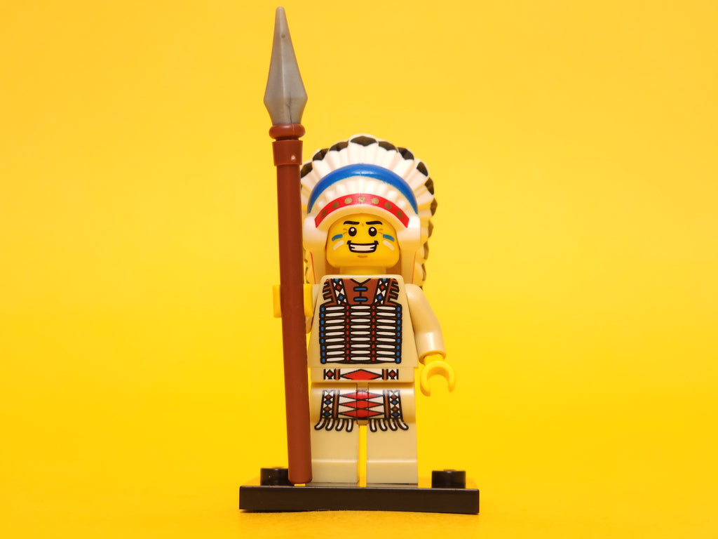 Tribal Chief #3 8831 – 2011 LEGO Minifigures: Series 3
