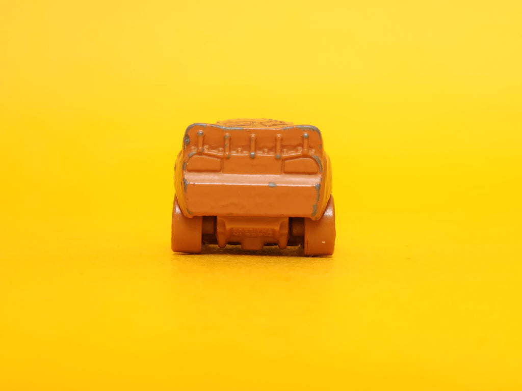 Muddy Lightning McQueen as Chester Whipplefilter – 2018 Mattel Disney Pixar Cars Mini Racers