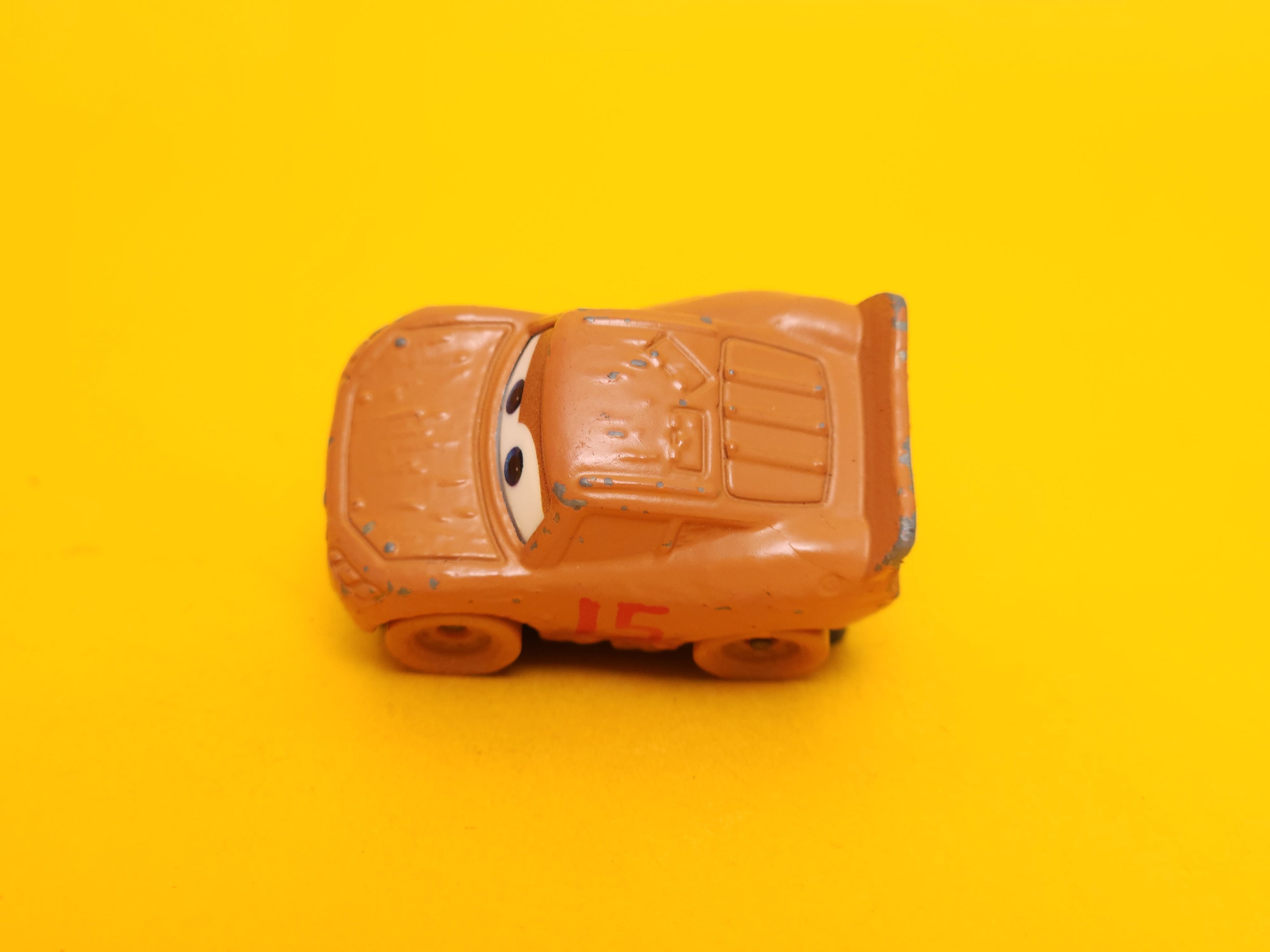 Muddy Lightning McQueen as Chester Whipplefilter – 2018 Mattel Disney Pixar Cars Mini Racers