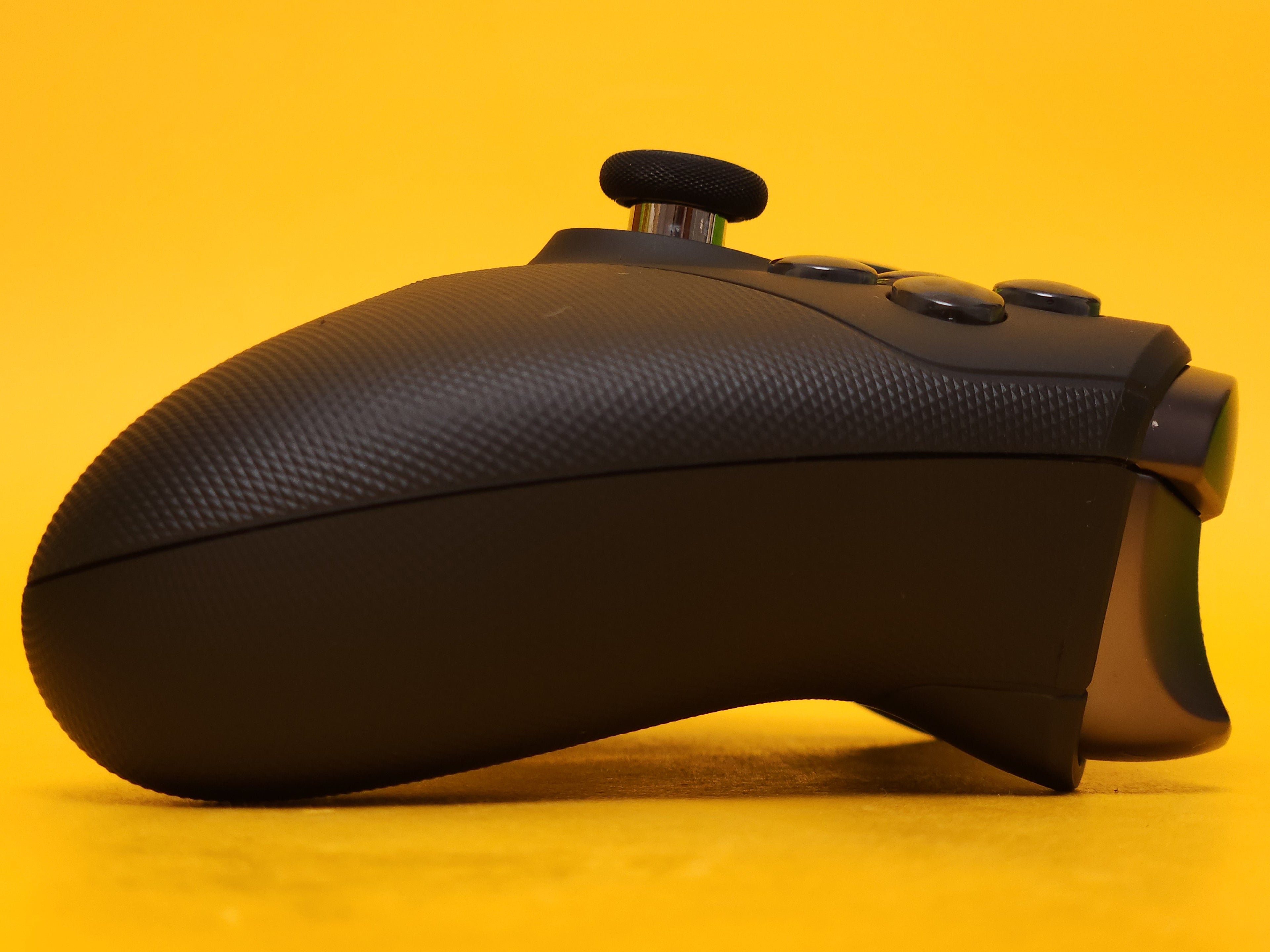 Microsoft Xbox Elite Wireless Controller Series 2