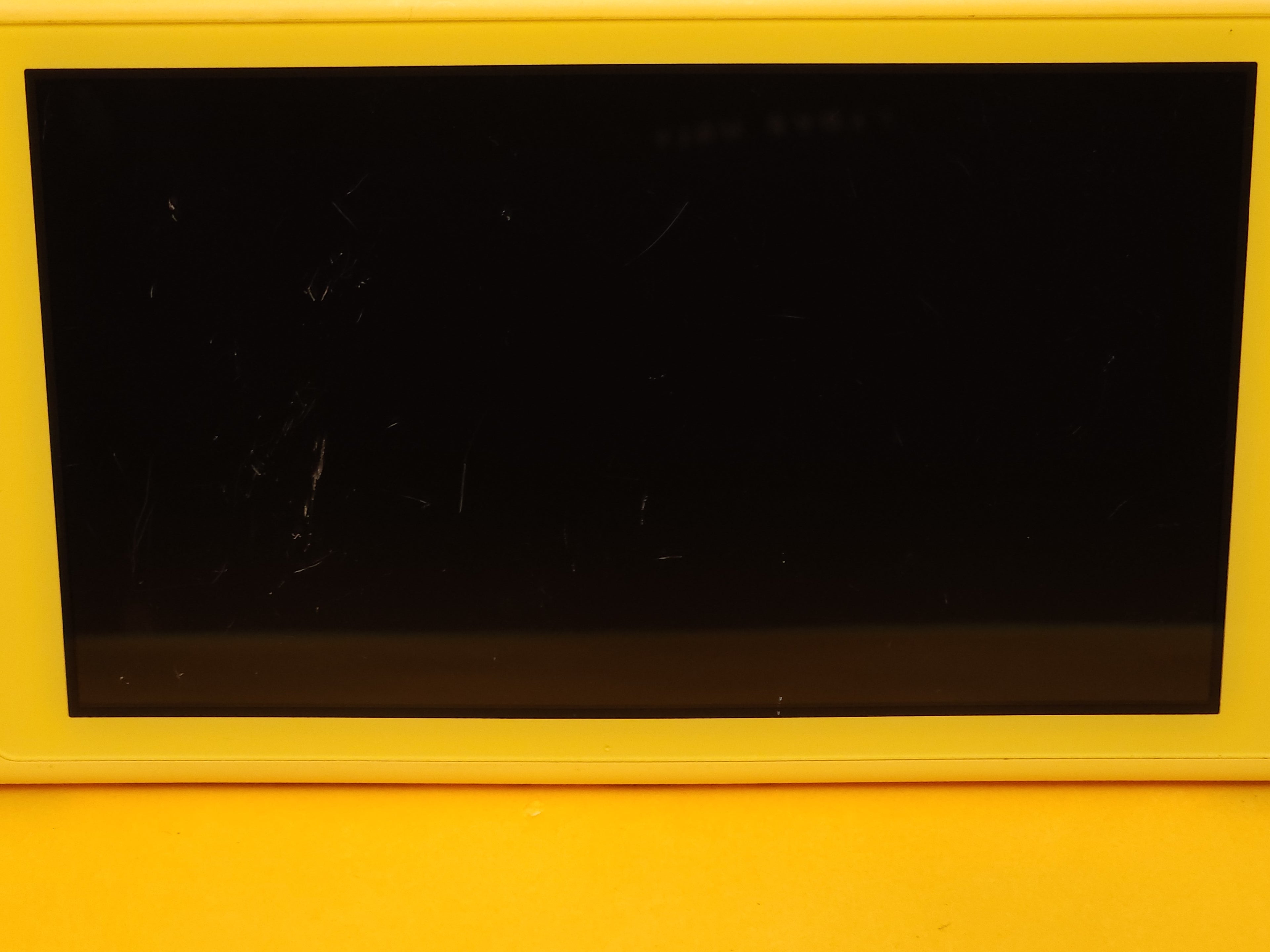 Nintendo Switch Lite – Yellow