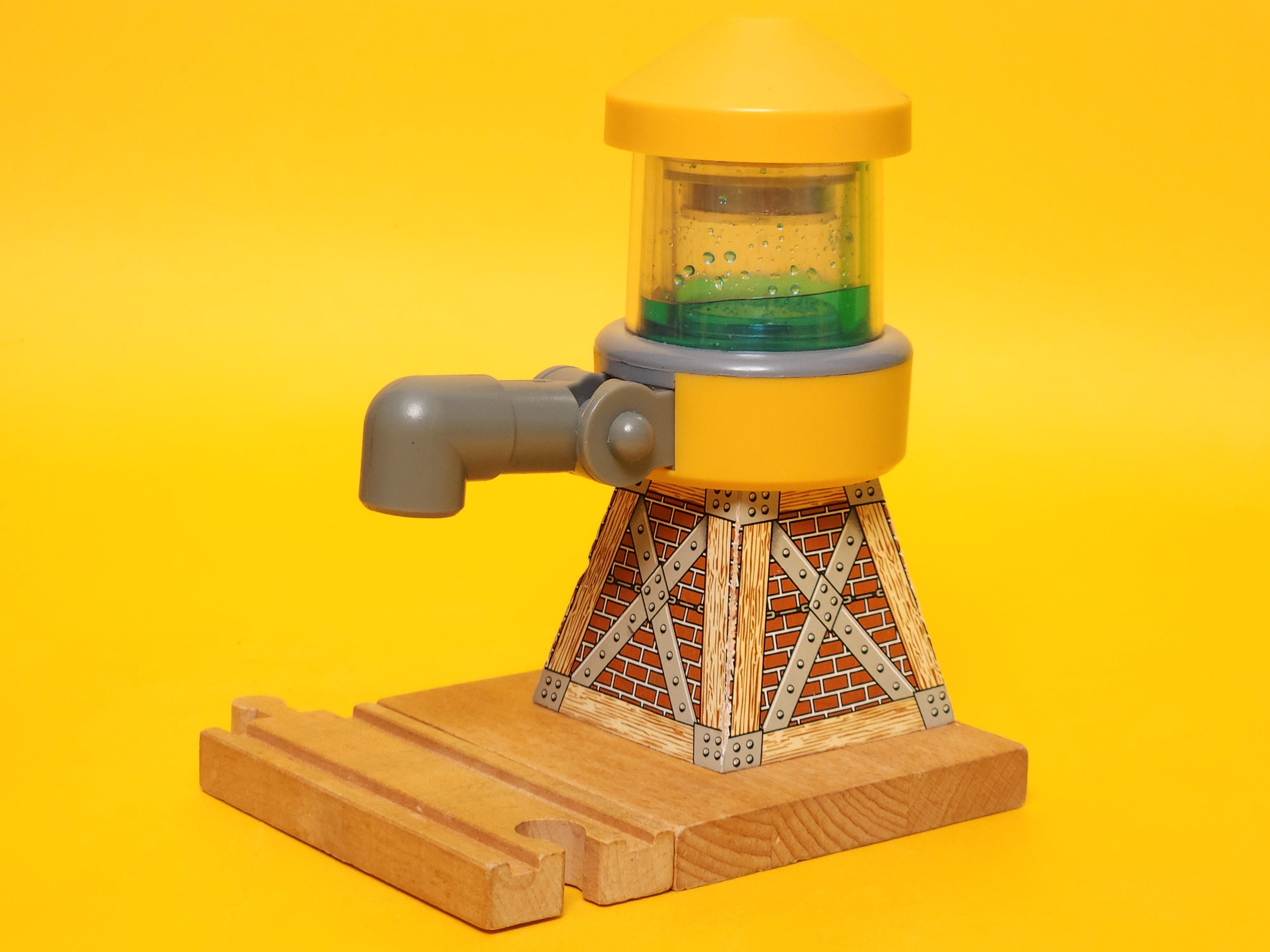 Water Tower – Thomas & Friends: Wooden Railway