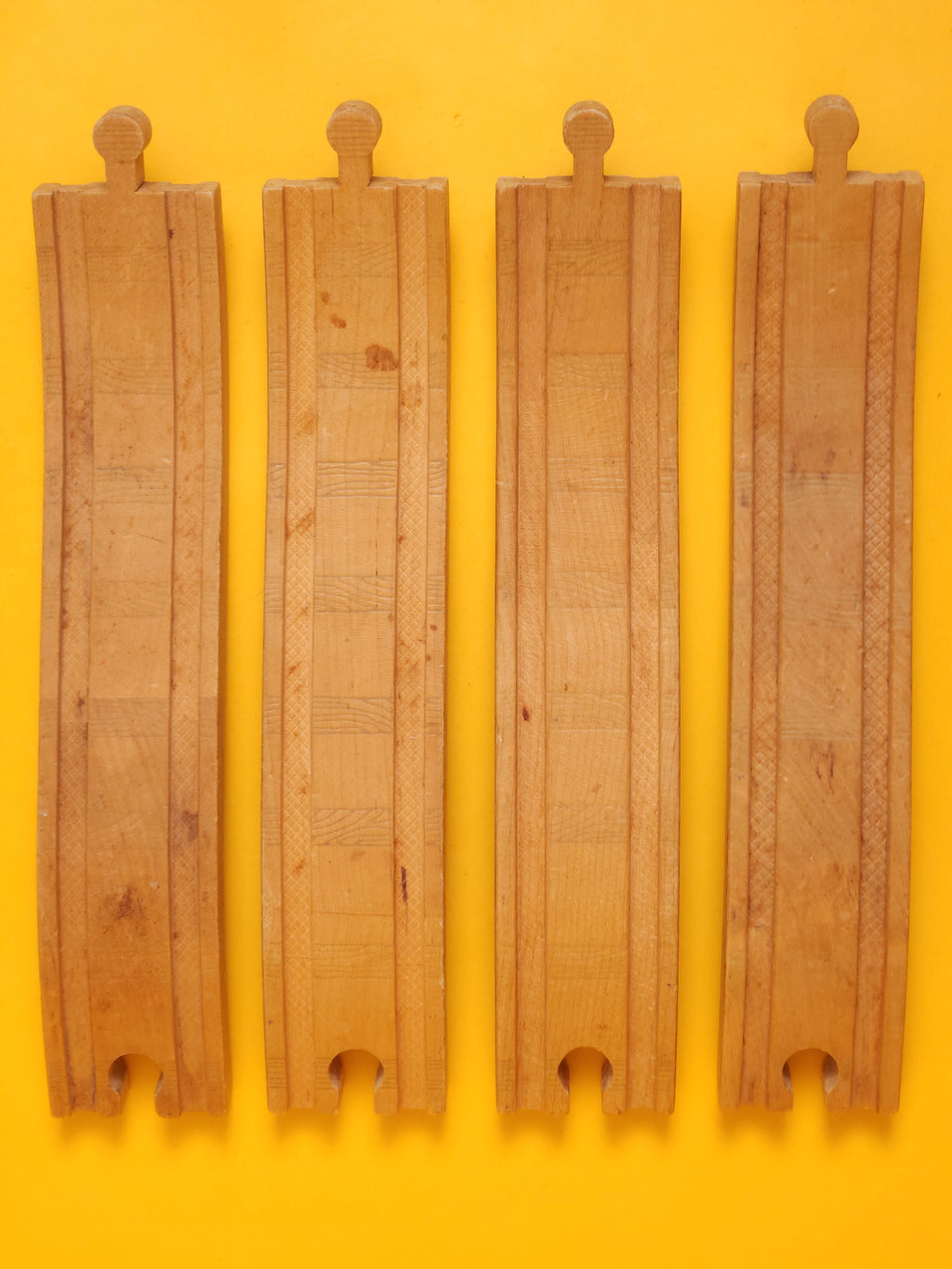 4x 8" Ascending Track Pieces – Thomas & Friends: Wooden Railway