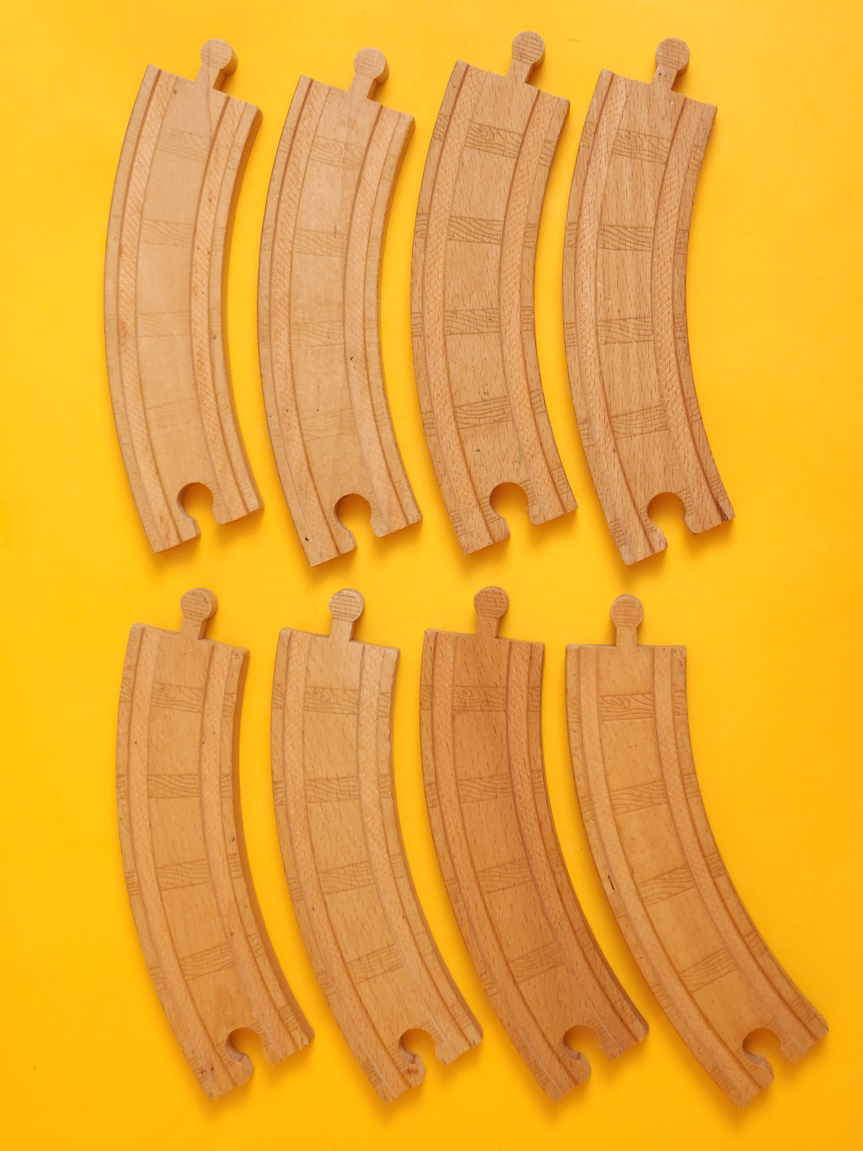 8x 6.5" Curved Track Pieces – Thomas & Friends: Wooden Railway