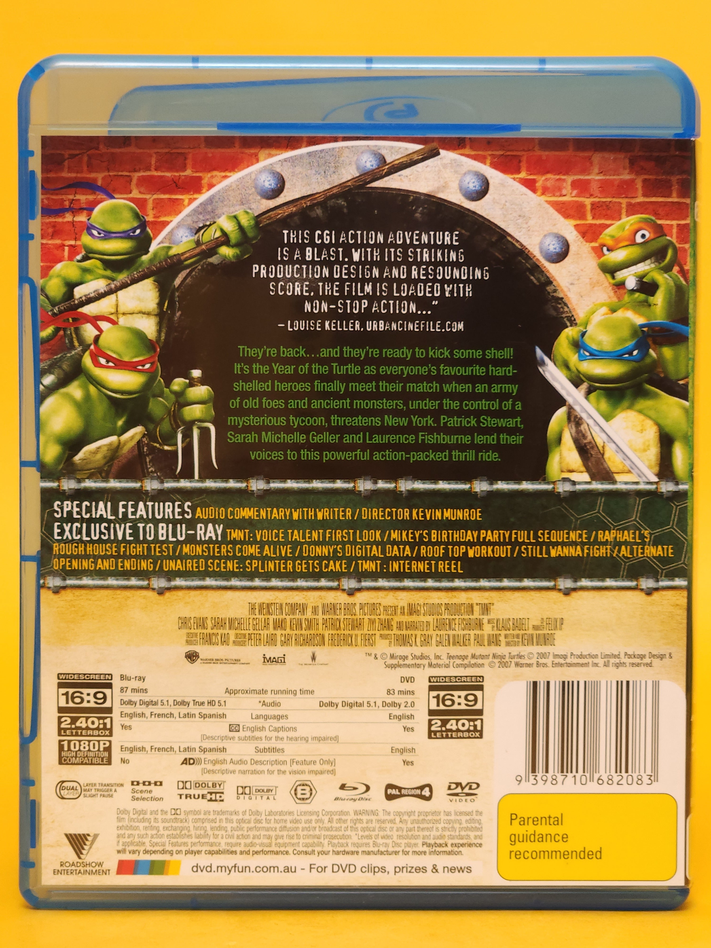 TMNT (Teenage Mutant Ninja Turtles)  – Blu-ray + DVD Combo