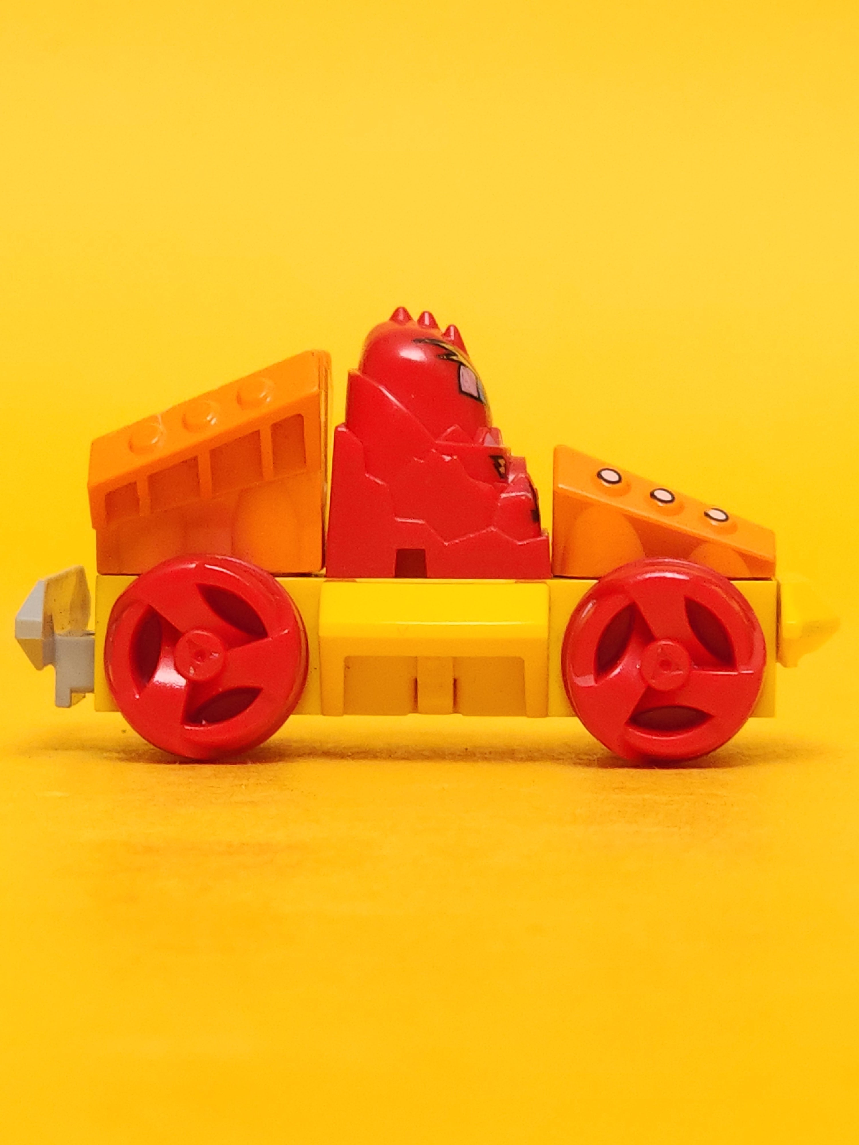 4573 Xalax – LEGO Racers