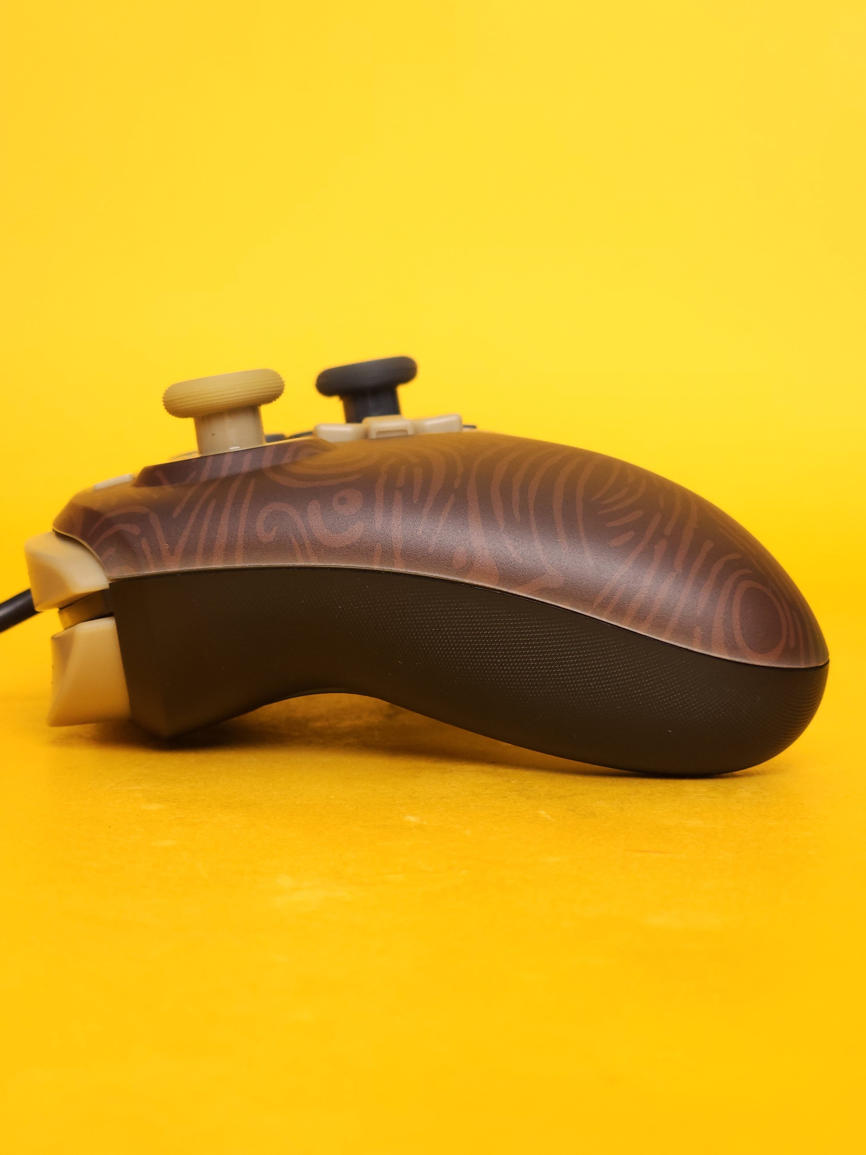 The Legend of Zelda: Breath of the Wild – Nintendo Switch Wired Controller