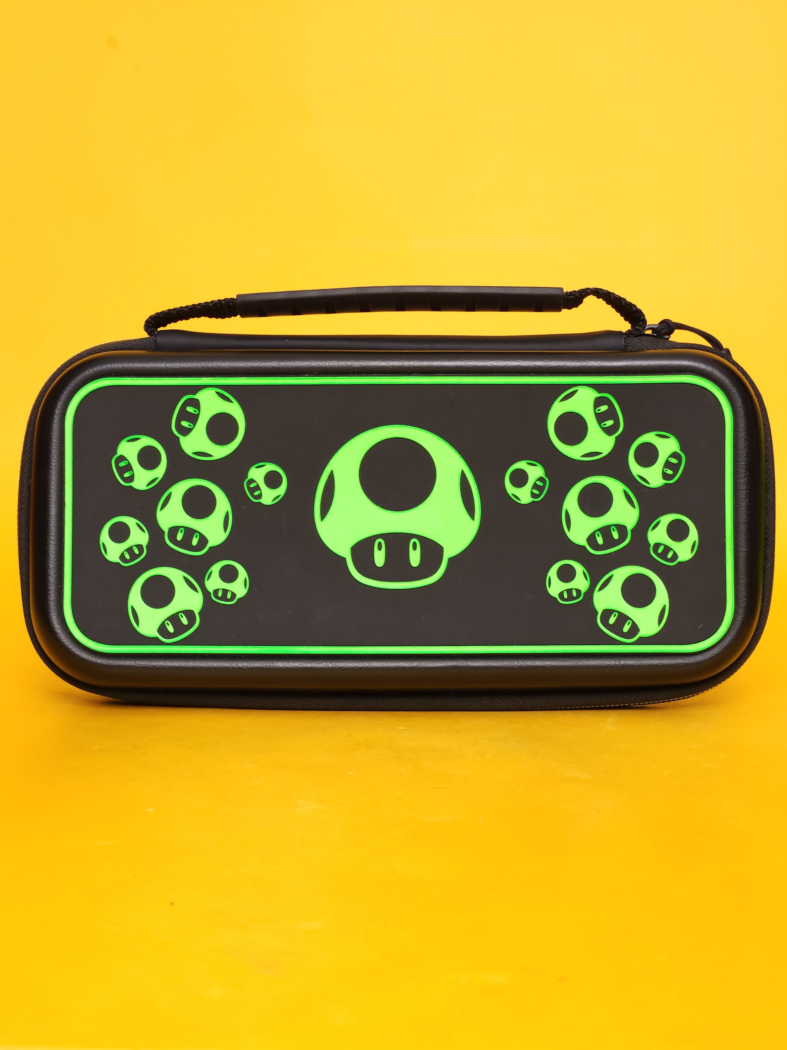 Super Mario: Mushroom - Glow in the Dark – Nintendo Switch Deluxe Case