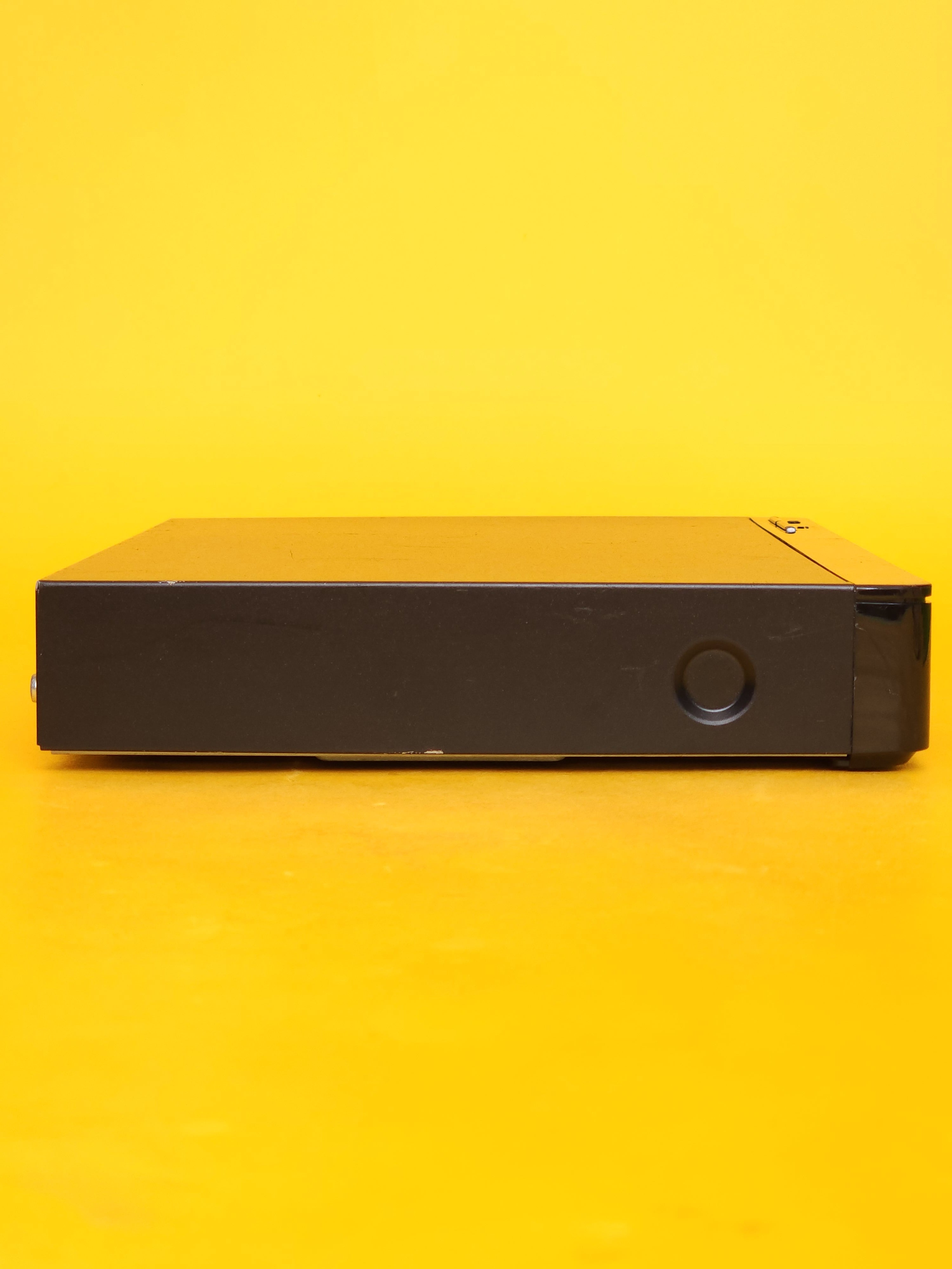 Panasonic DMP-BD83 – Blu-ray / DVD Player