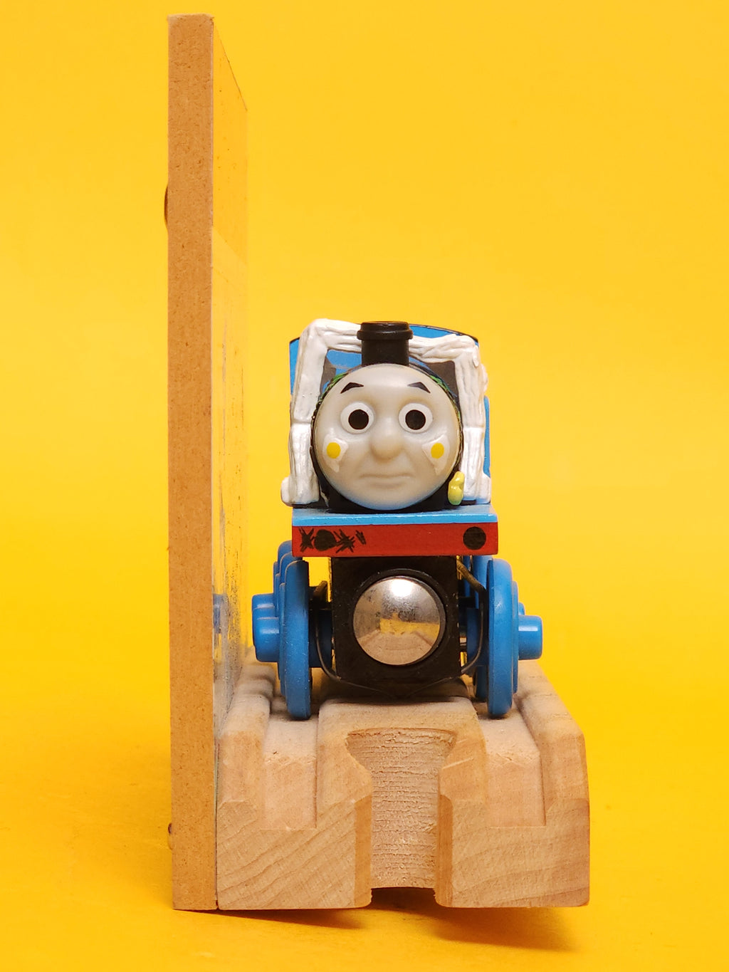 Thomas Comes To Breakfast - Limited Edition #3,666 / 7,000 – Thomas & Friends: Wooden Railway